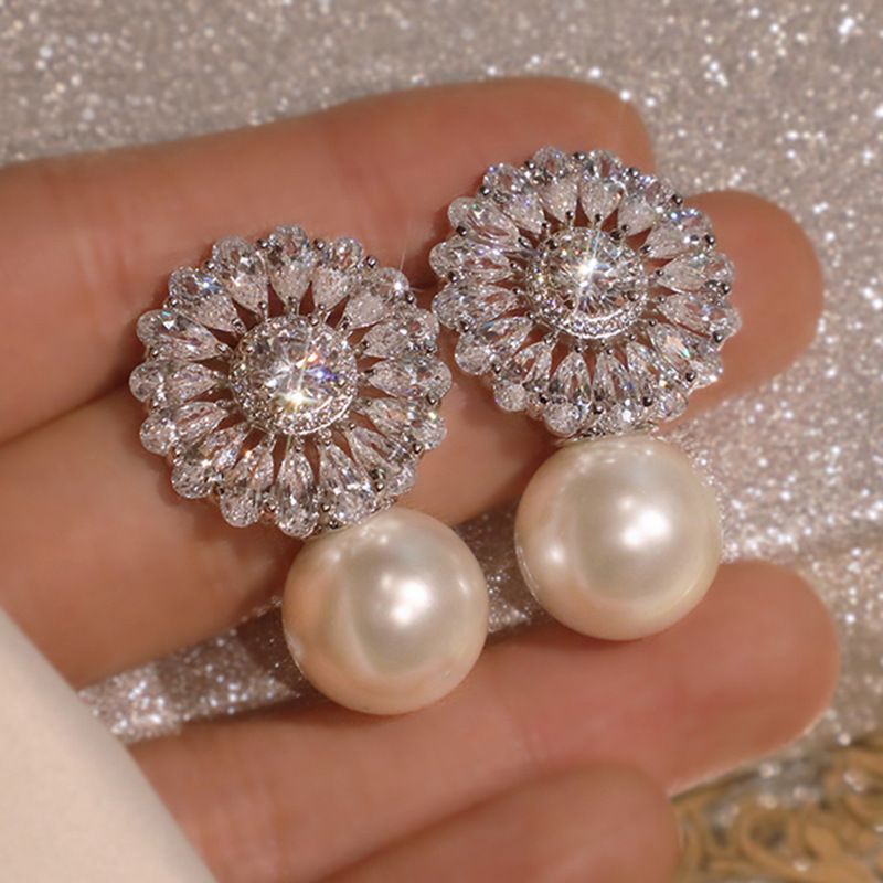 Baroque Exquisite Flowers Zircon Simulated  Pearl Earrings