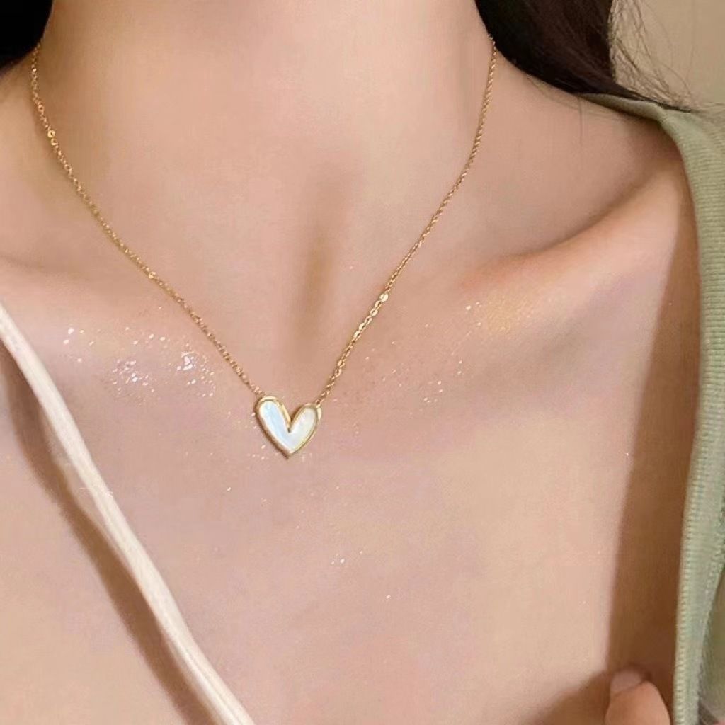 Love Jabu Gold And Mother Of Pearl  Delicate Necklace