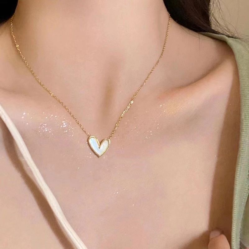 Love Jabu Gold And Mother Of Pearl  Delicate Necklace