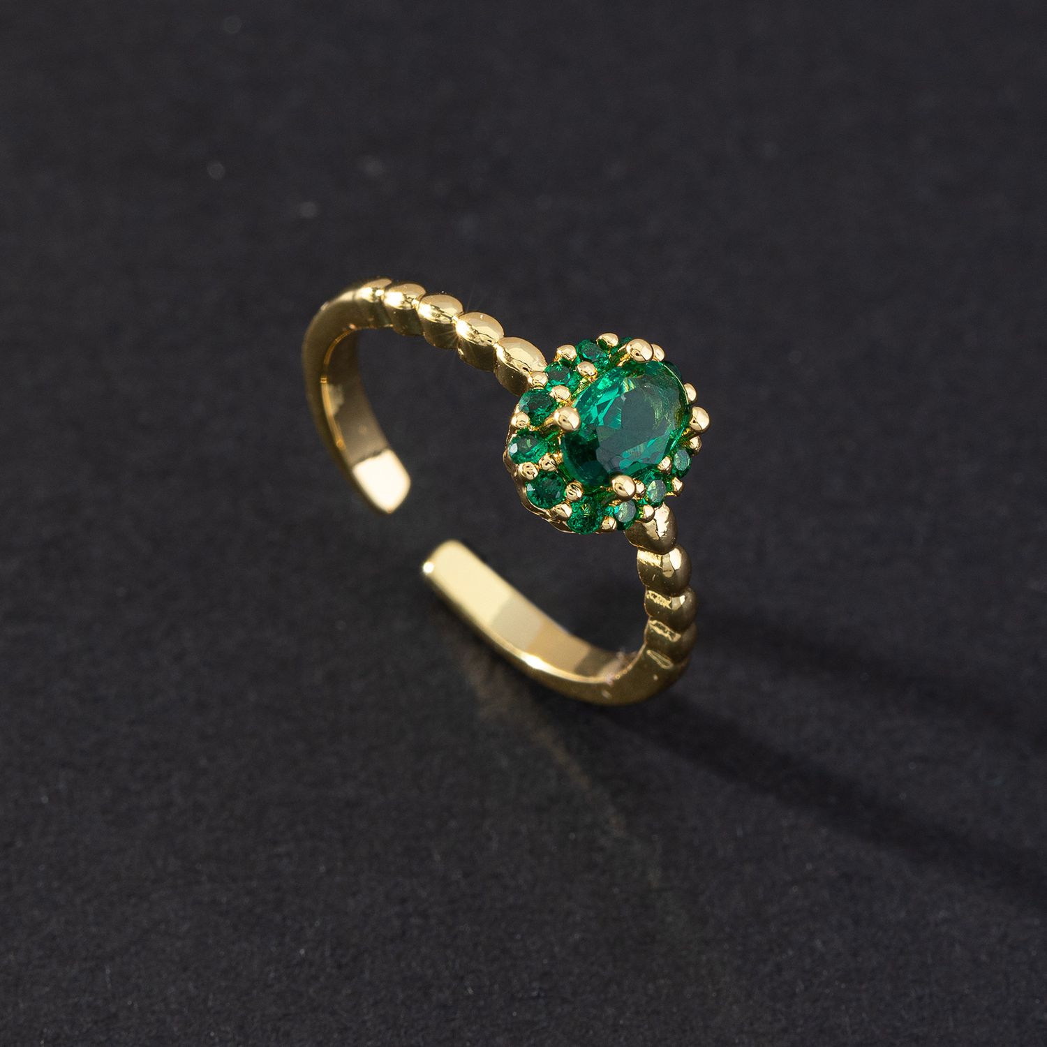 Vintage Green  Rings  In Gold And Simulated Diamonds