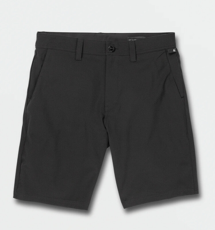 Volcom FRICKIN CROSS SHRED TRUNKS - Matte BLACK