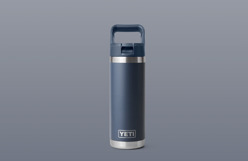 Yeti RAMBLER® 532 ML WATER BOTTLE  WITH COLOUR-MATCHED STRAW CAP Navy