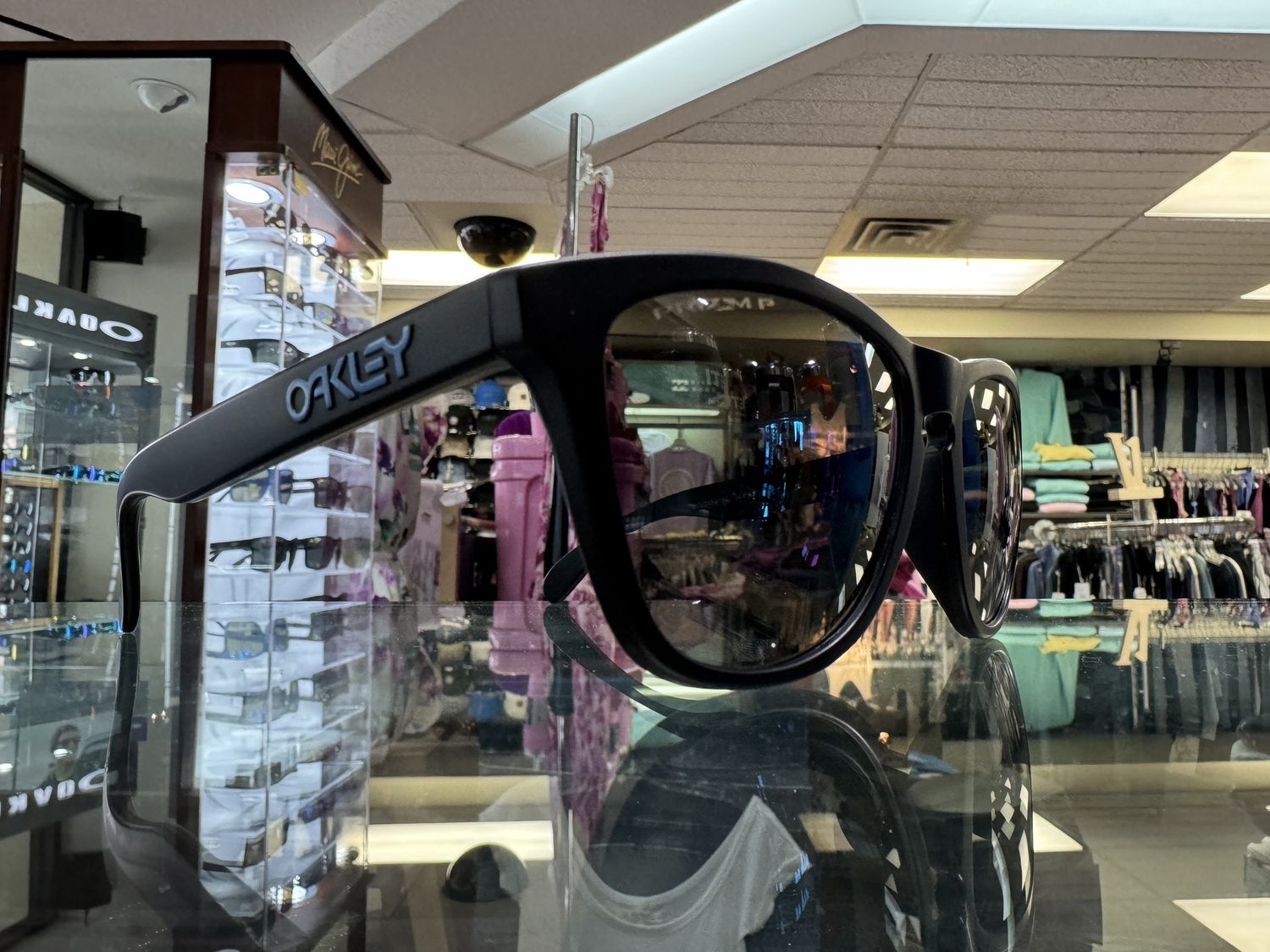 Oakley Frogskins Matte Black Prizm Black Polarized