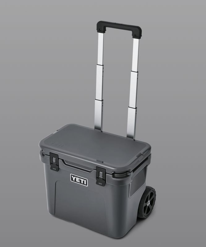 Yeti ROADIE® 32 WHEELED COOLER Charcoal