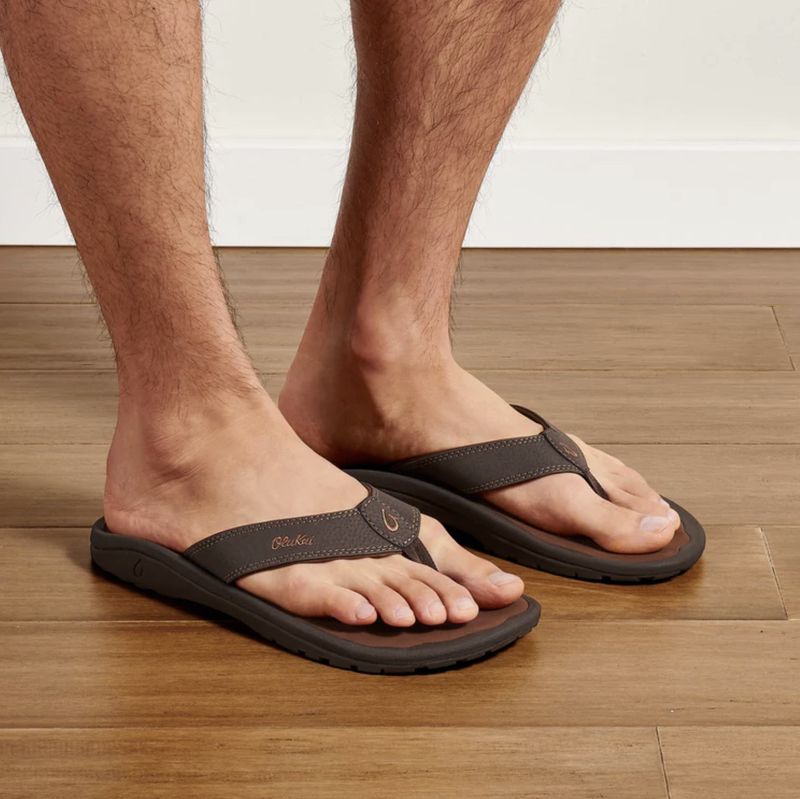 Olu Kai ‘Ohana Water-Friendly Beach Sandals Dark Java