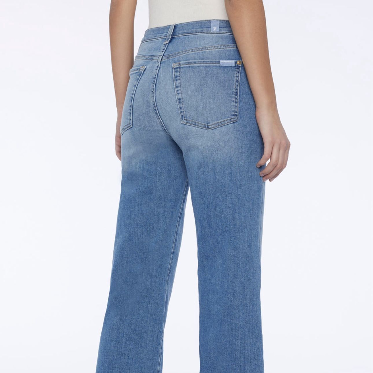 Seven for All Mankind Cropped Alexa Astra