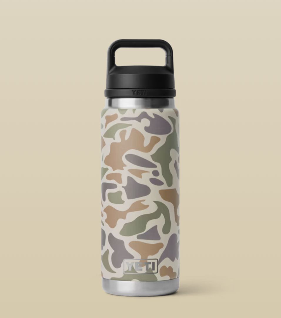 Yeti RAMBLER® 769 ML BOTTLE  WITH CHUG CAP Tan Camo