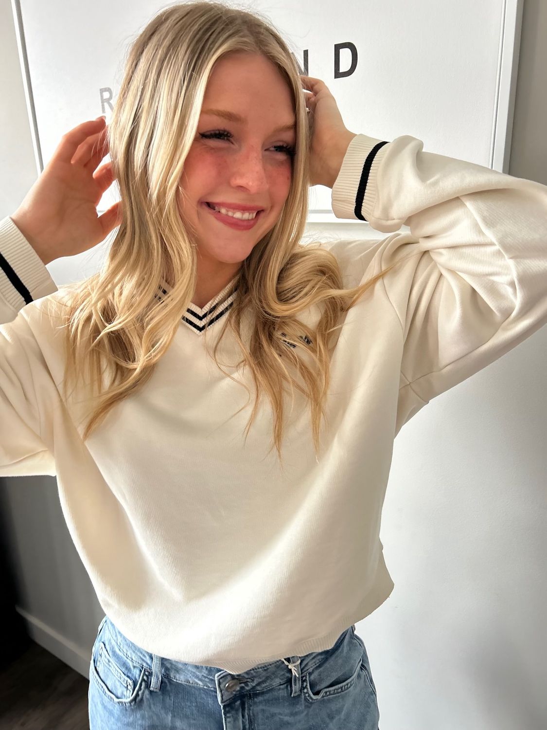 Guess Iris Sweatshirt