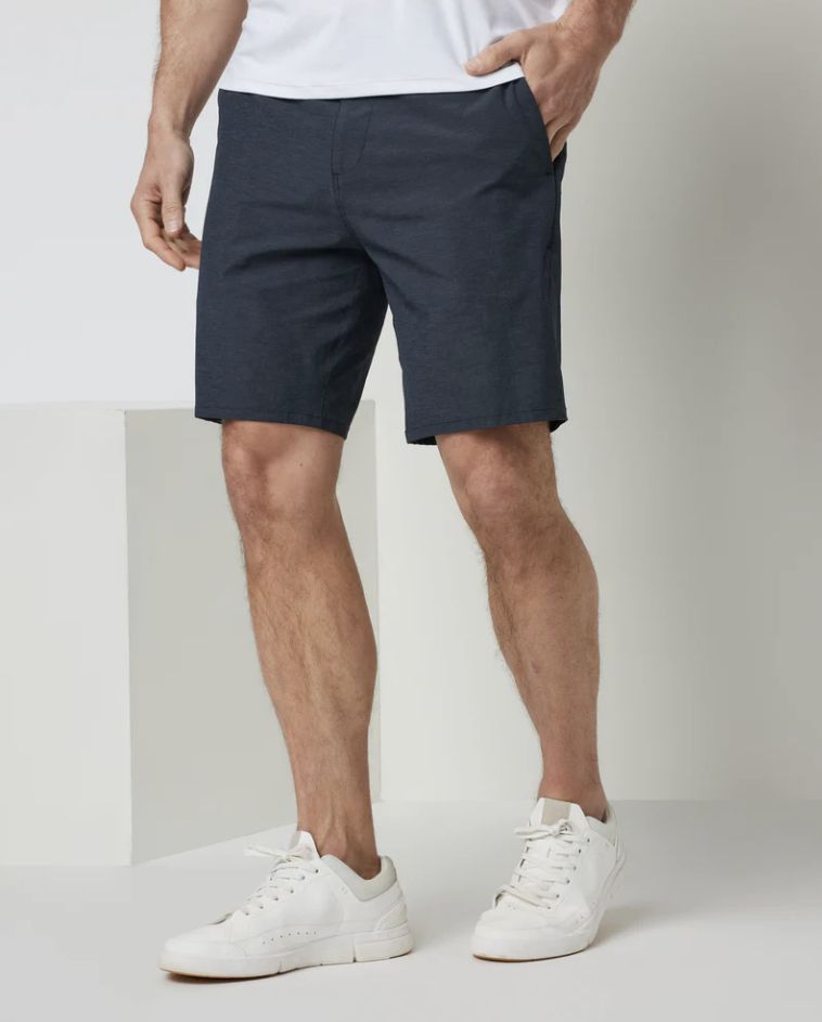 Vuroi AIM Navy