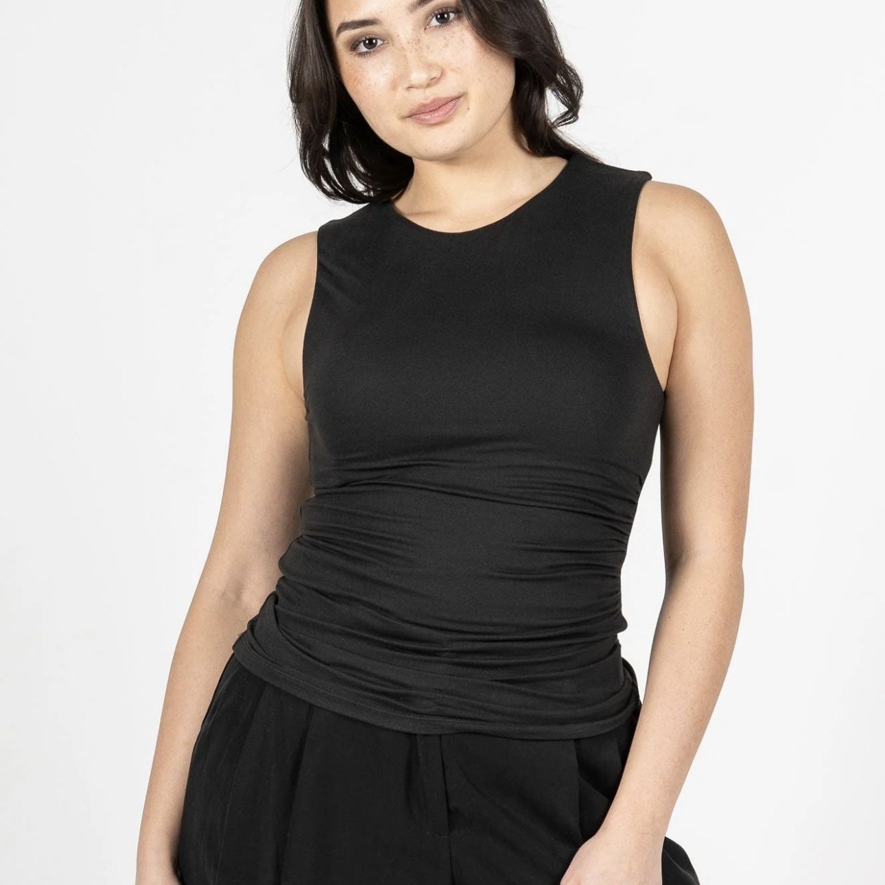 C&#39;est Moi Rouched Sleeveless Tank Black