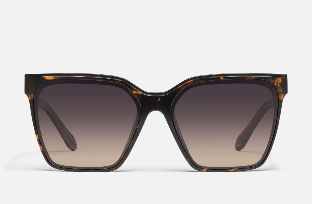 Quay Tortoise Frame / Smoke Taupe Polarized Lens