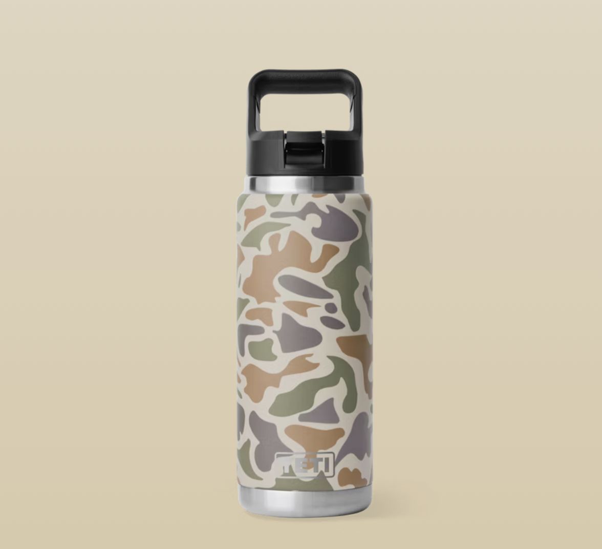 Yeti RAMBLER® 769 ML WATER BOTTLE  WITH BLACK STRAW CAP Tan Camo