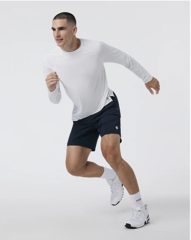 Vuori Kore Short 7" Ink