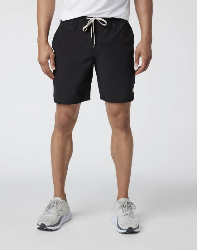 Vuori Banks Short Black