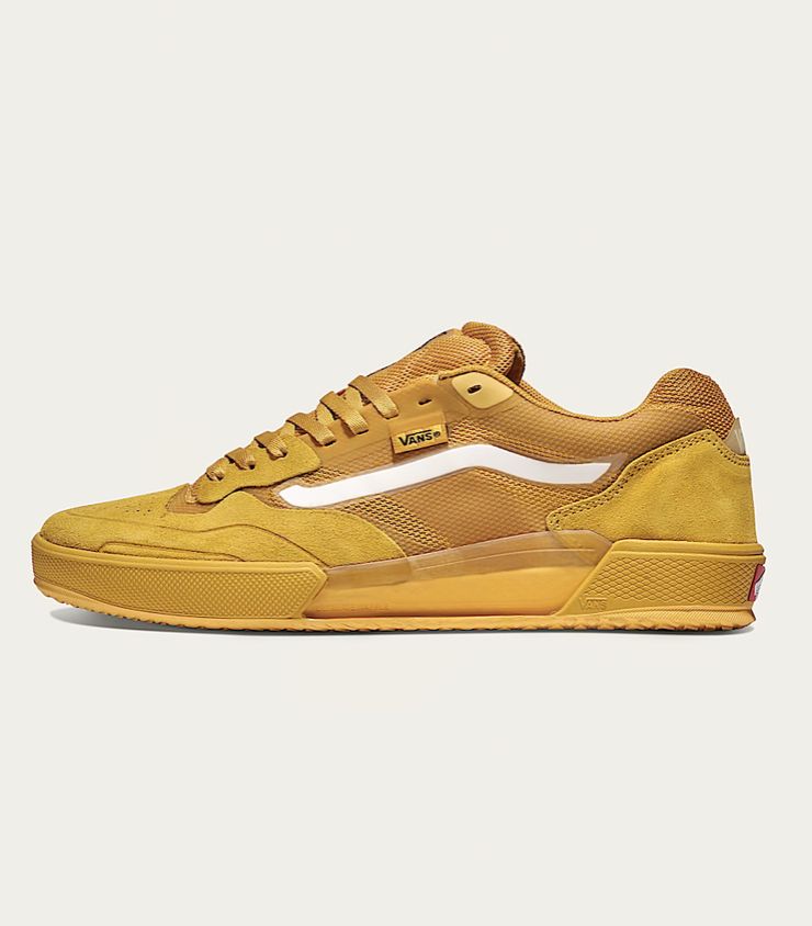 Vans AVE 2.0 Shoe Gold