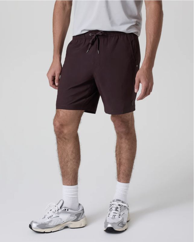 Vuori Kore Short Lined 7&quot; Raisin Tonal