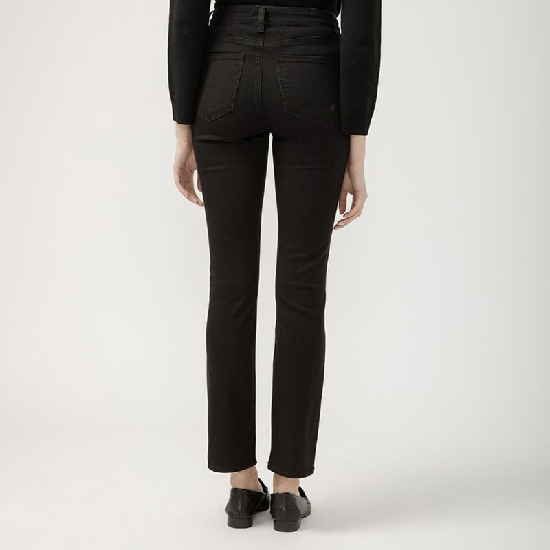 Silver Jeans Avery Straight Black 31 Inseam 557