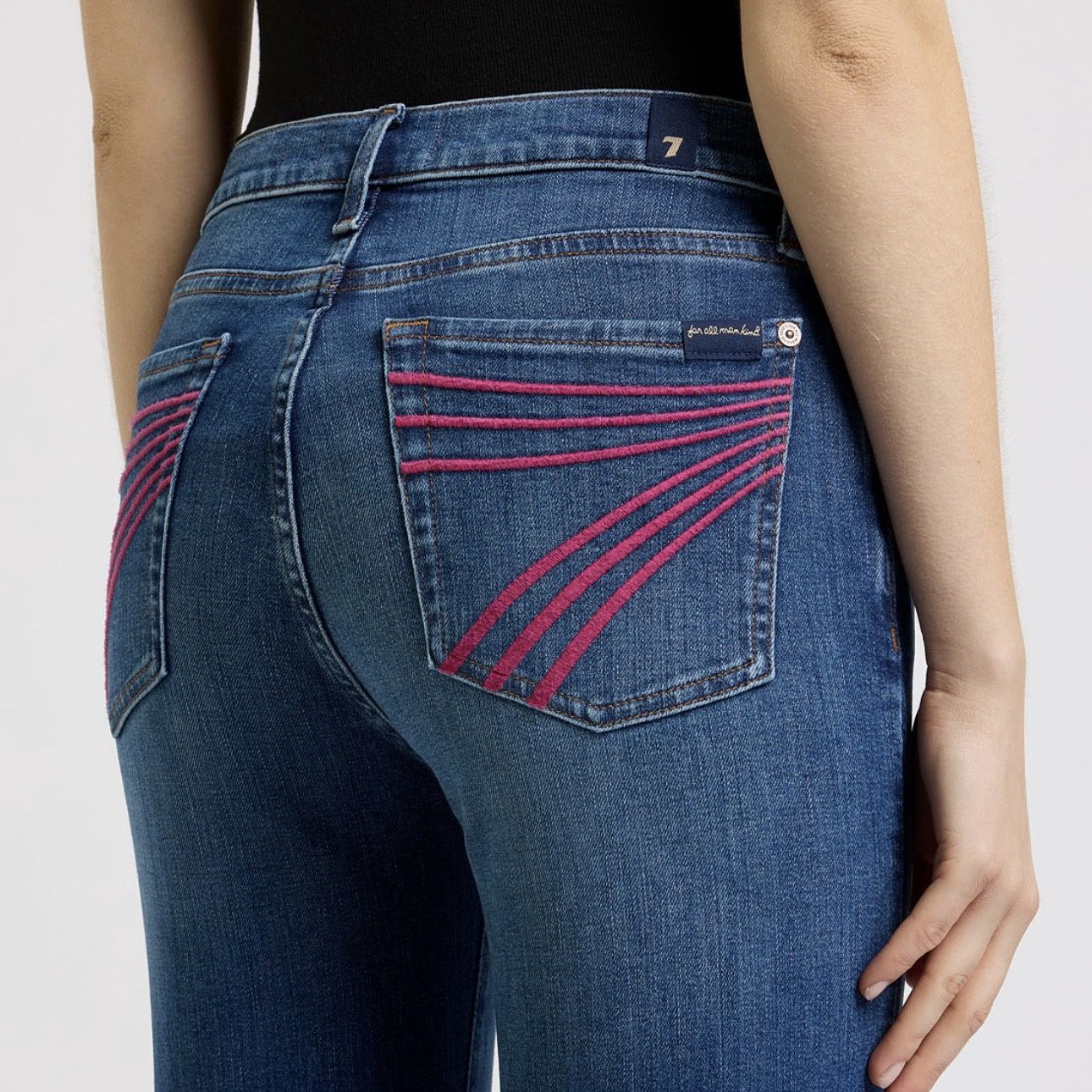 Seven For All Mankind Dojo  Moonwater 34 Inseam