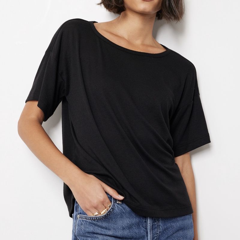 Bobi Keyhole Black Tee