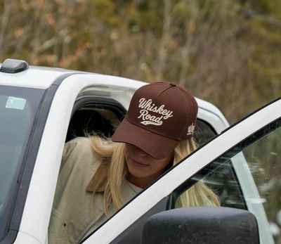 Whiskey Rd. THE TRAVELLER