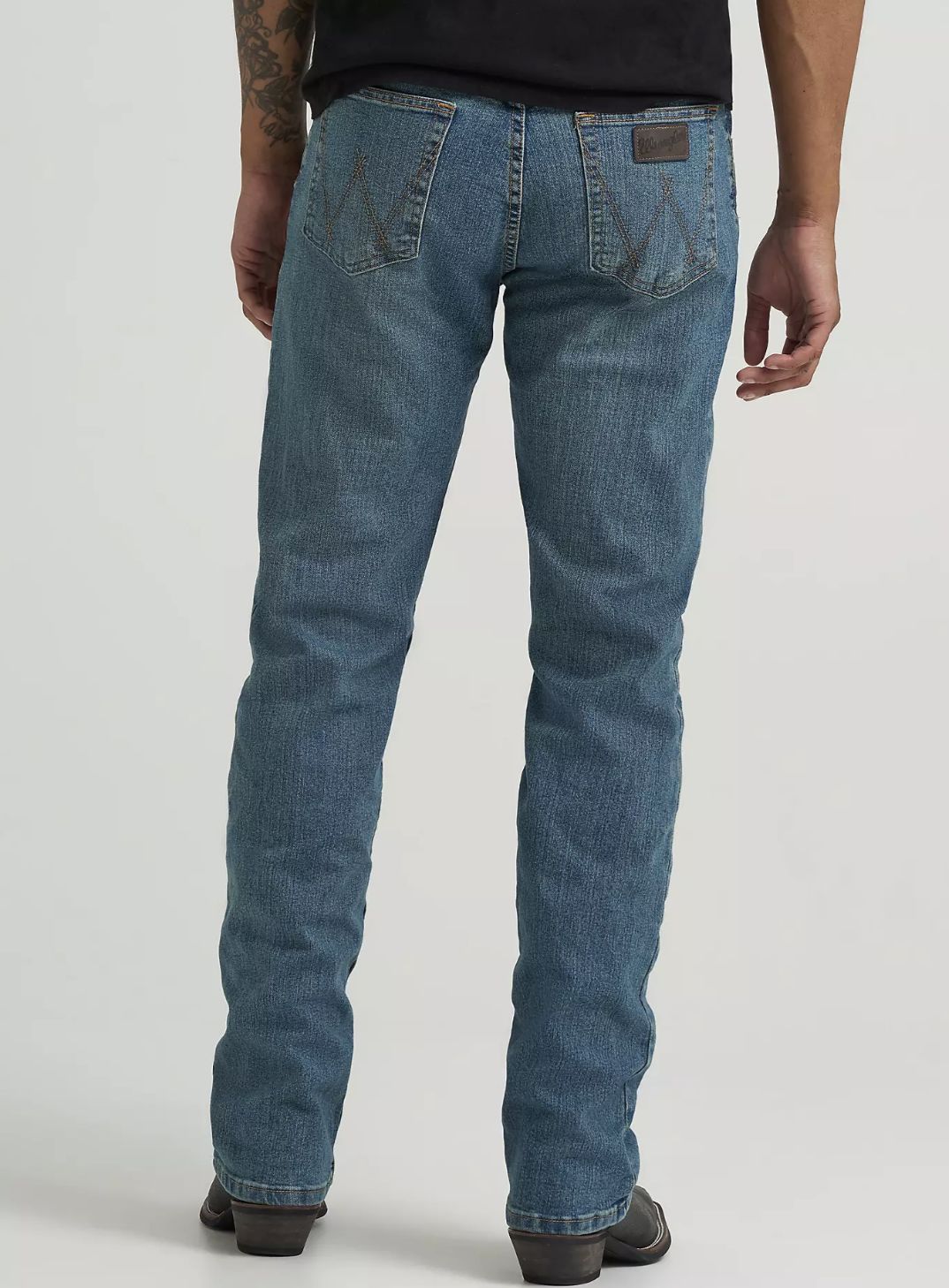 WRANGLER® 20X® ADVANCED COMFORT 02 COMPETITION REGULAR JEAN Barrel