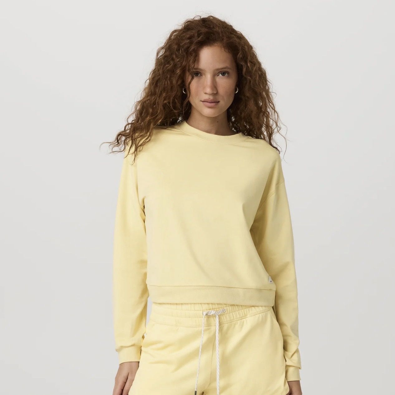 Vuori Halo Modern Crew Lemon Snap Heather
