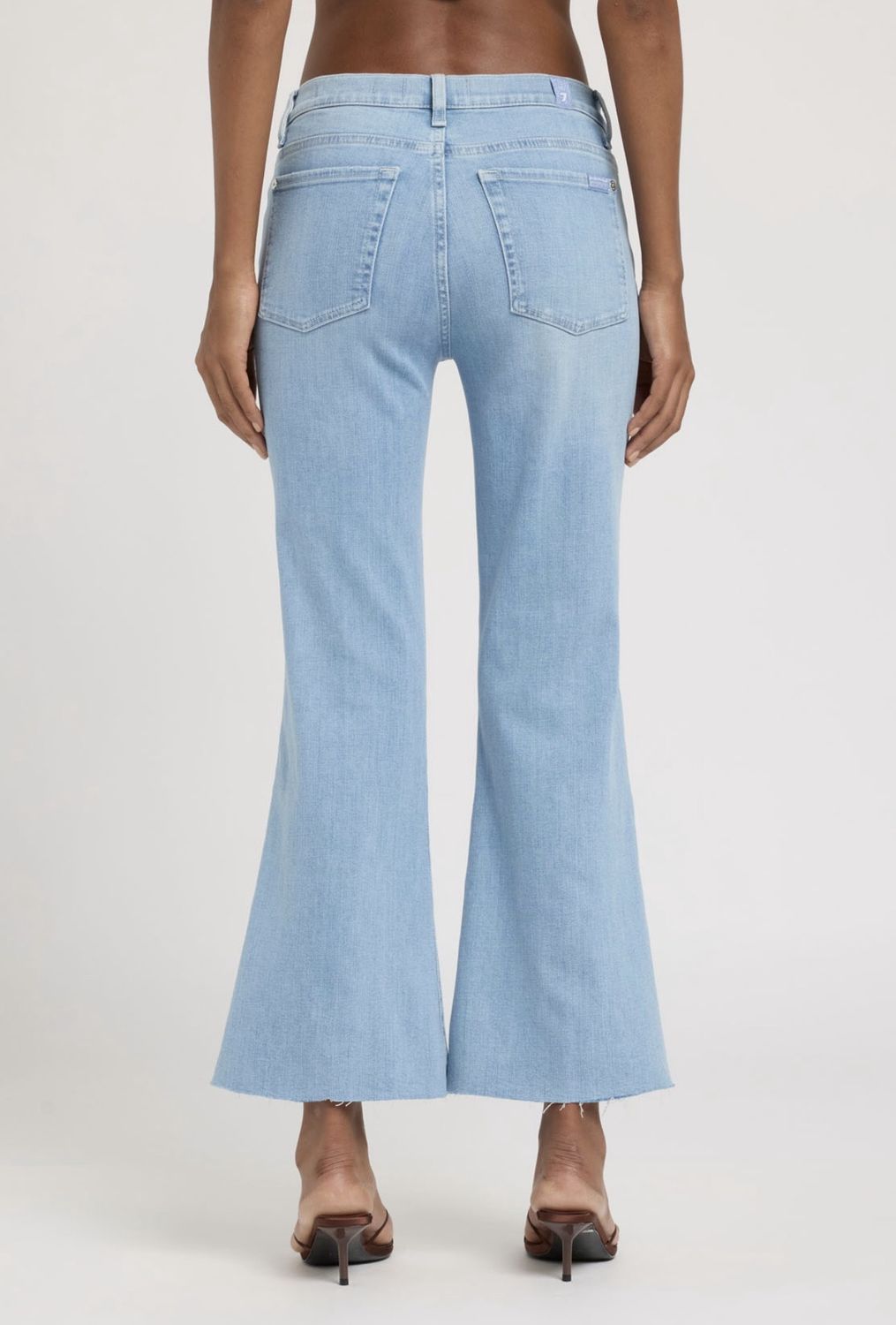 Seven For All Mankind Cropped Dojo in Indigo Bloom