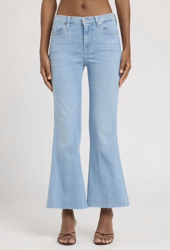 Seven For All Mankind Cropped Dojo in Indigo Bloom