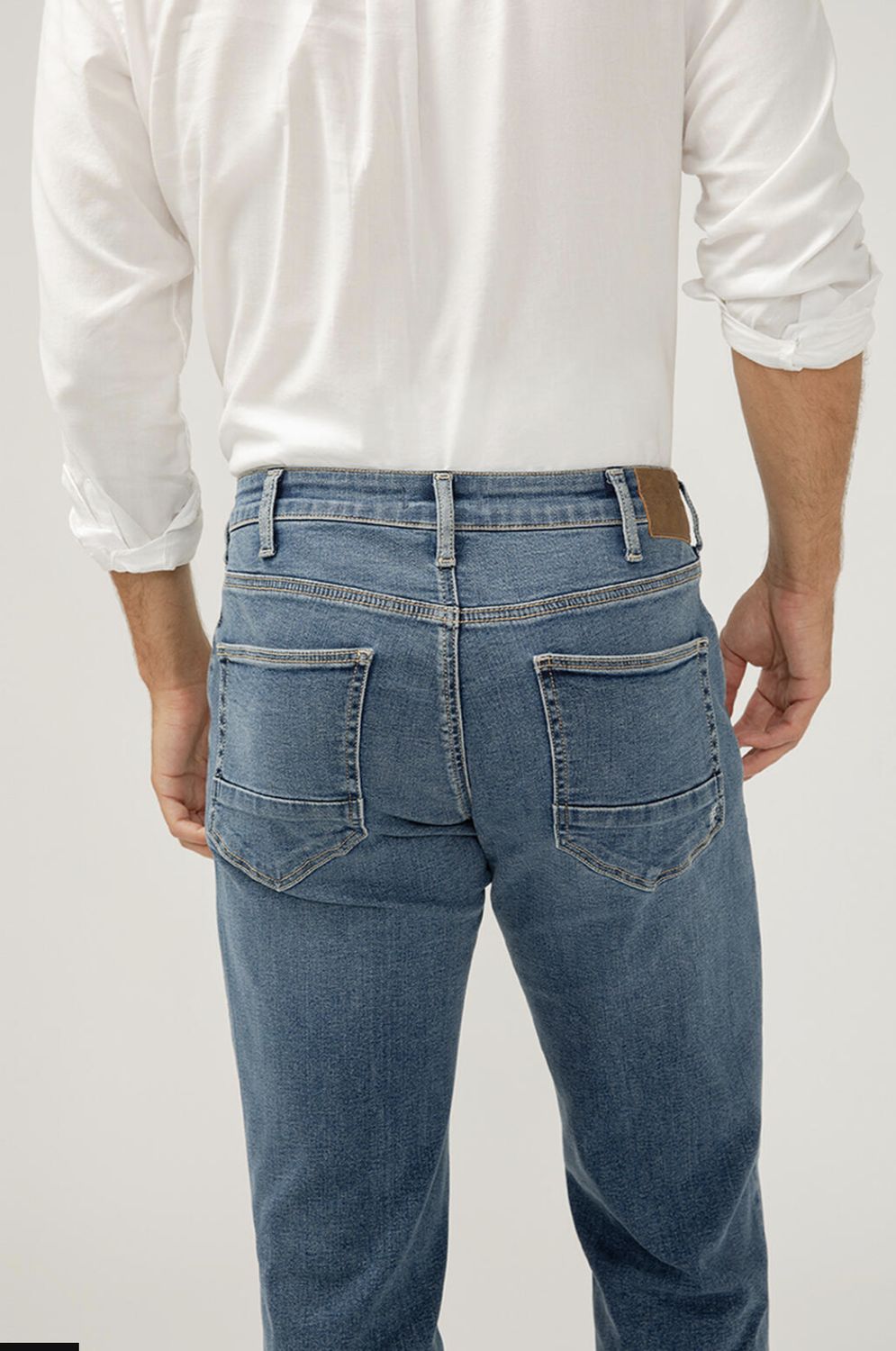 Silver Grayson Classic Fit Straight Leg Jeans 34I 265