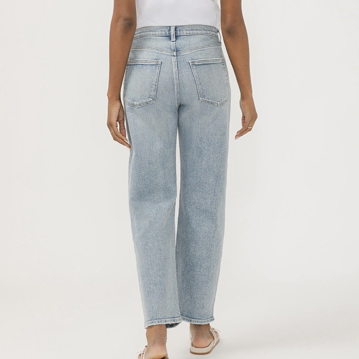 Silver Jeans 90's Relaxed Straight Leg