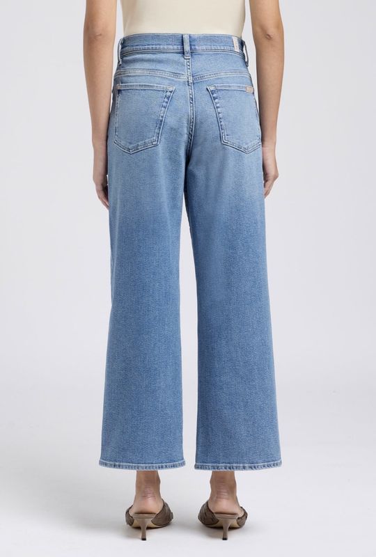 Seven For All Mankind Stovepipe Straight Ankle in Squashed Wash