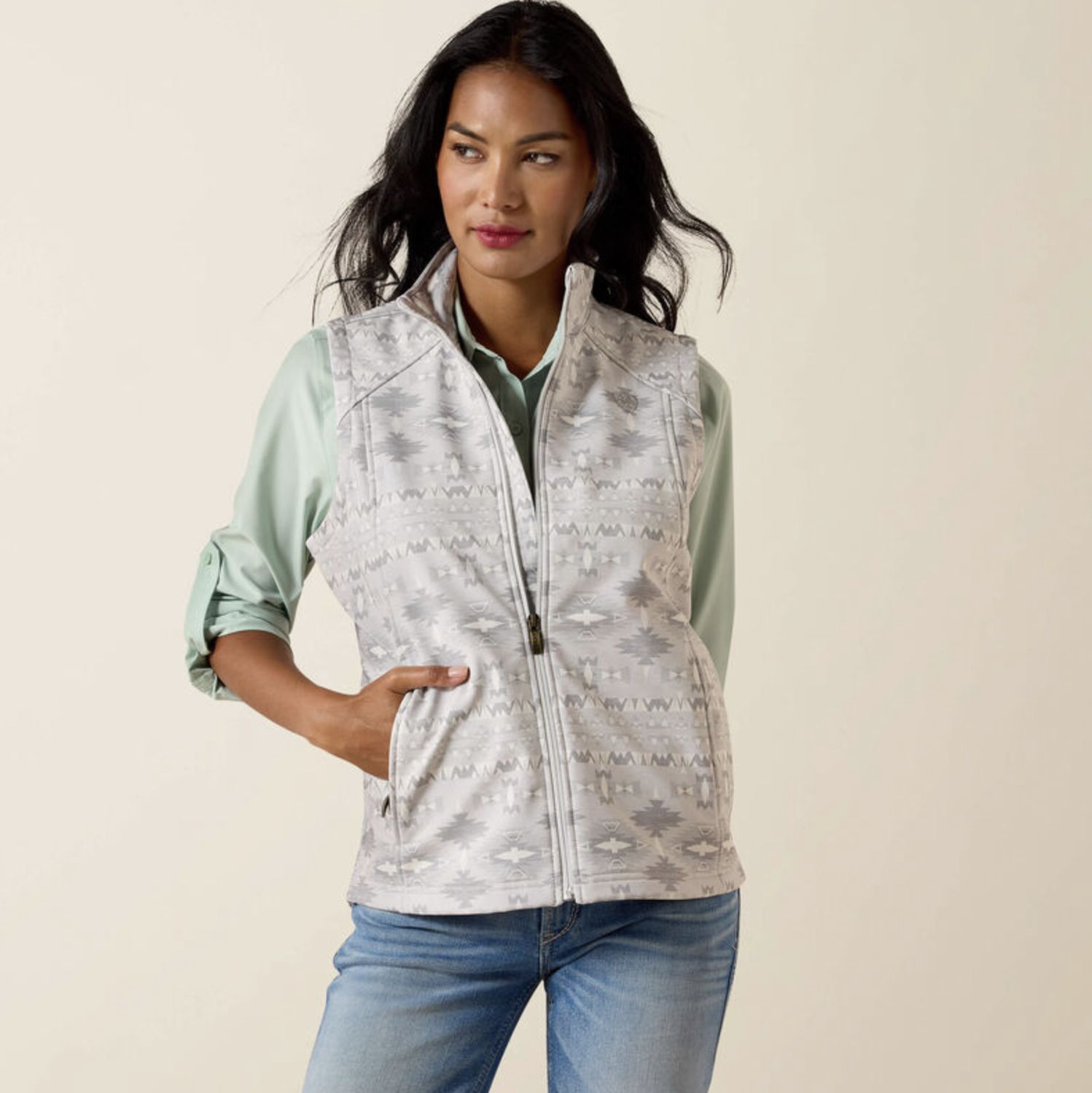 Ariat Logo Softshell Vest Pepper Southwest