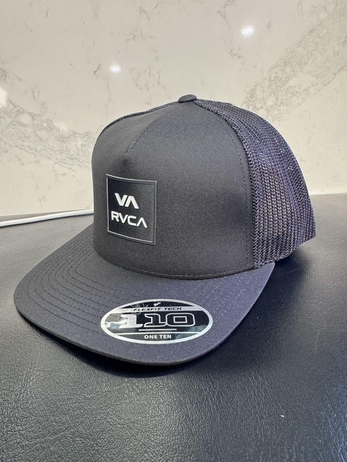 RVCA VA ALL THE WAY TRUCKER HAT Black