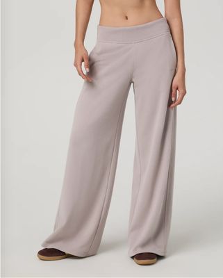 Vuori Sedona Midrise Wideleg Sweat Pewter