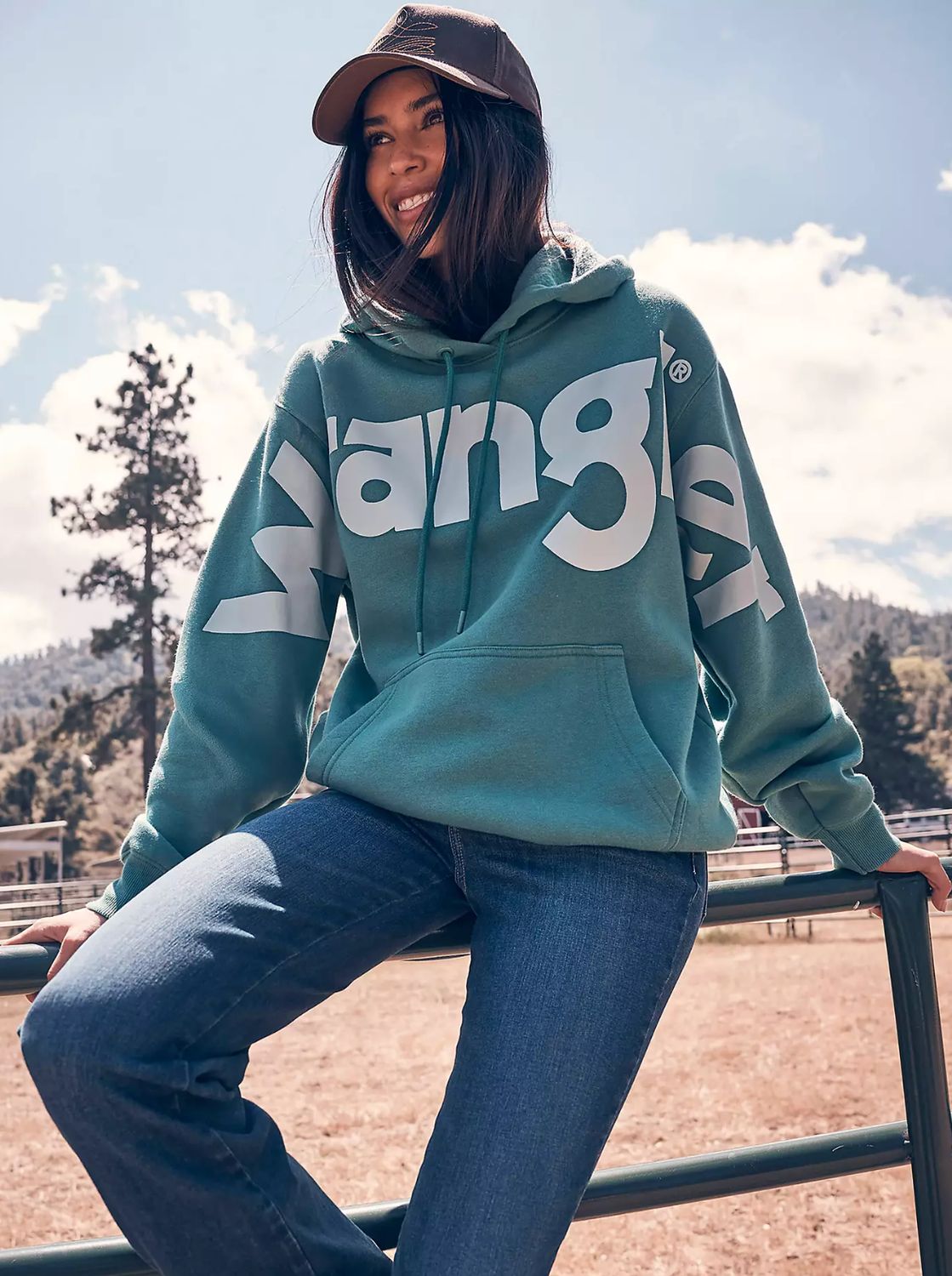 WRANGLER WIDE OPEN SPACES LOGO HOODIE Teal Dream