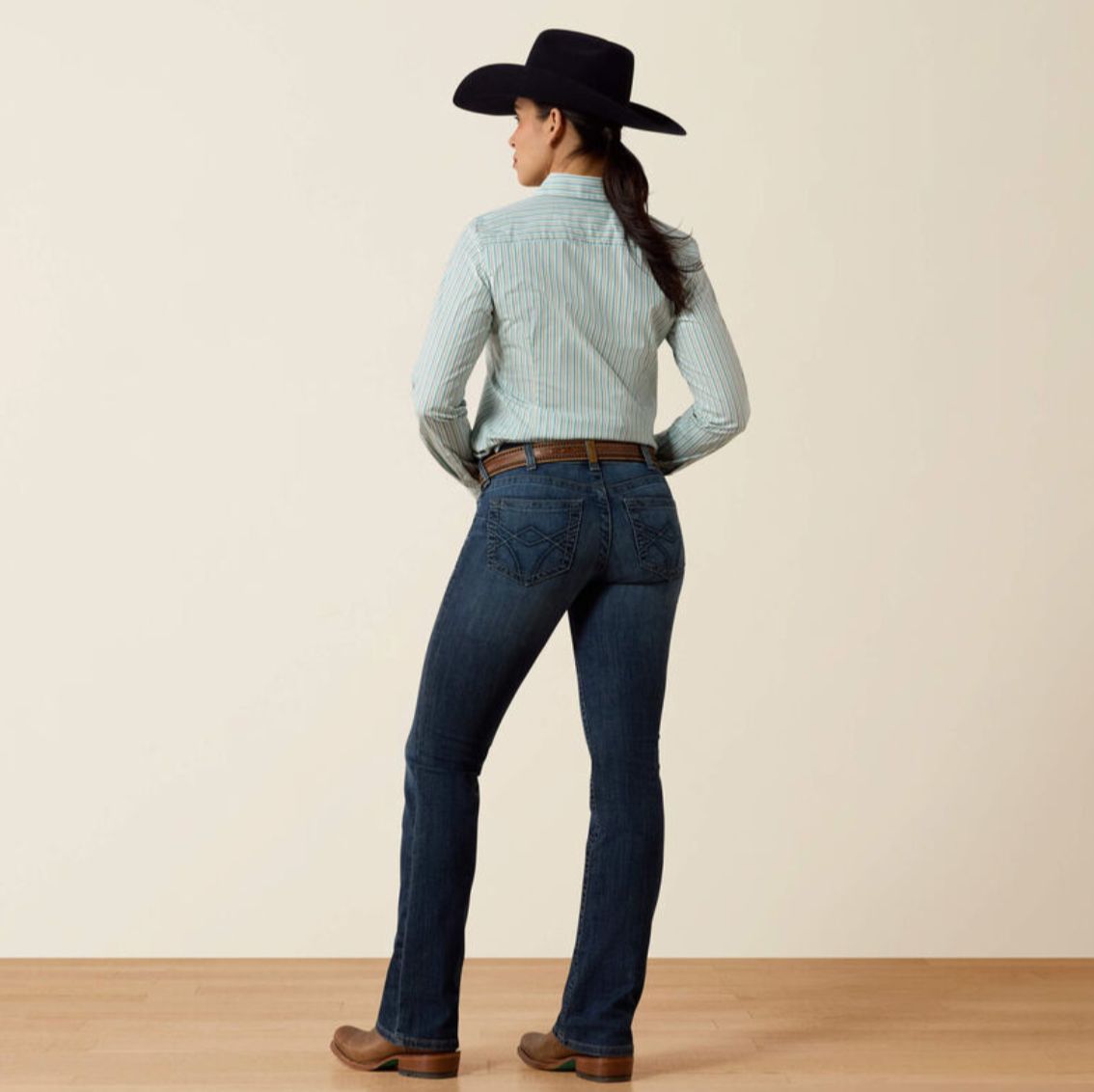 Ariat Mid Rise Luisa Boot Cut Jeans Pasadena