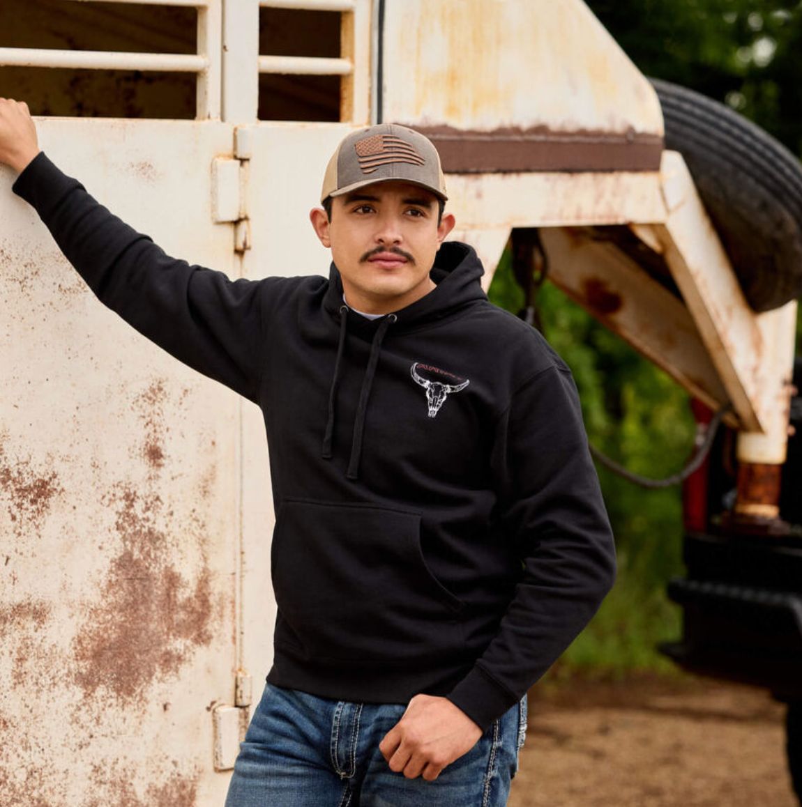 Ariat Bison Bureau Hoodie Black