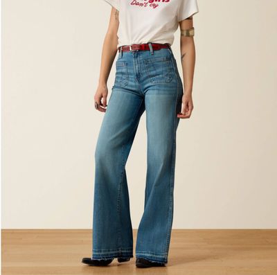 Ariat Ultra High Rise Mavis Wide Leg Jeans
