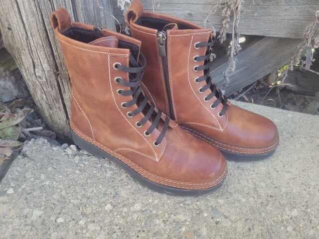 Justine Leather Boot