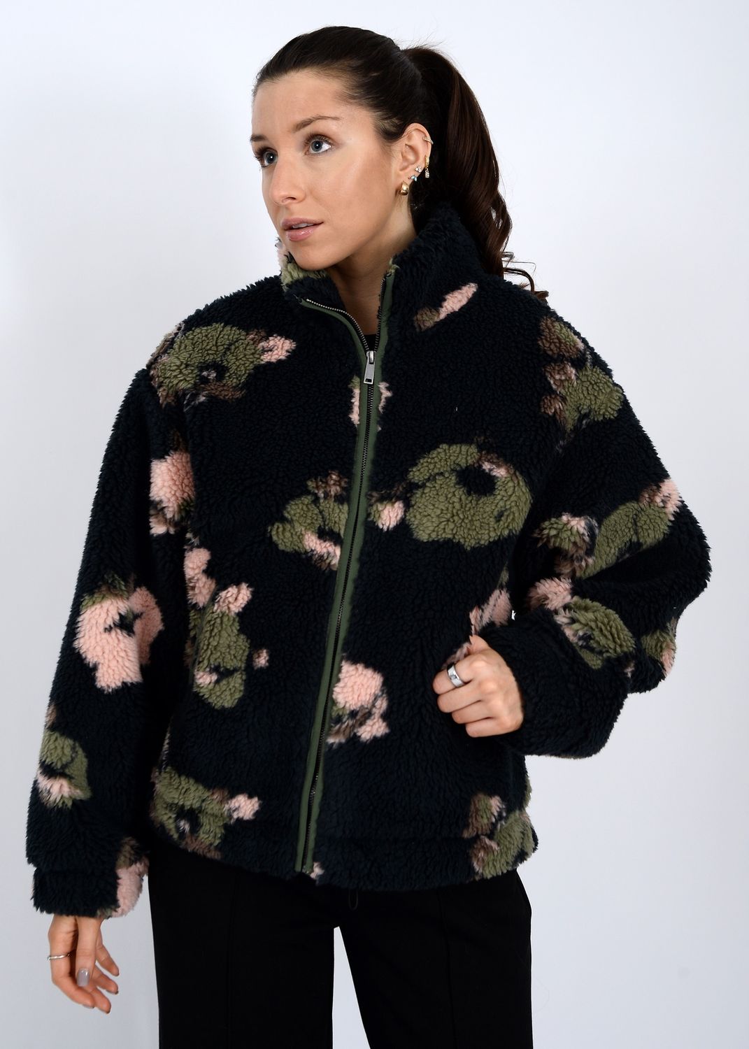 RD SHERPS JACKET NAVY FLORAL