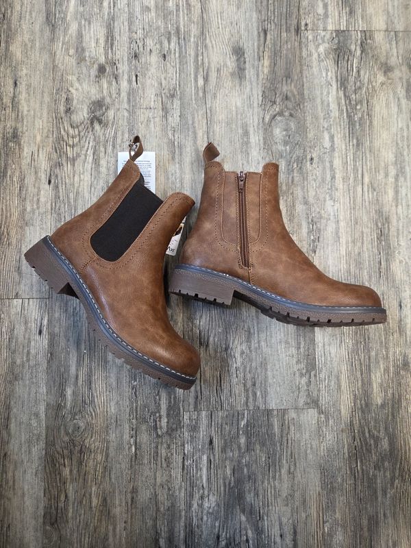 DAKOTA BOOT # DAKOTA TAN