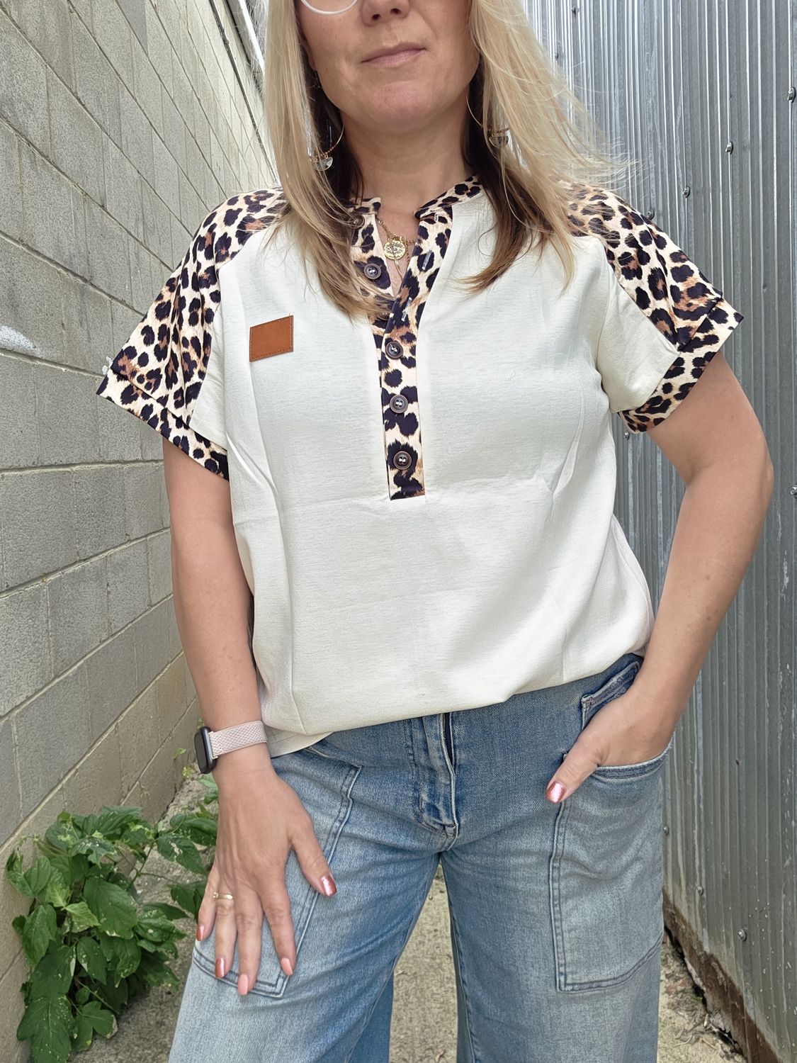 Animal Love T # LC25136445