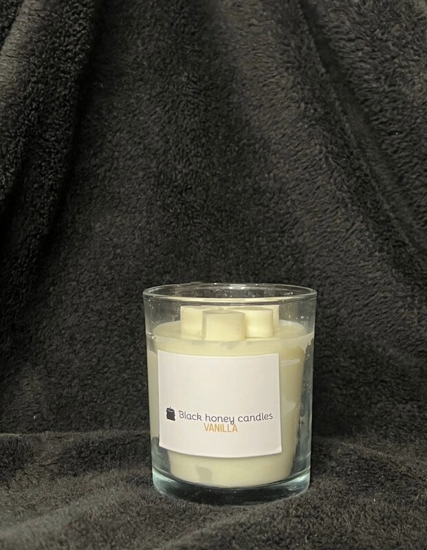 Vanilla scented soy wax candle