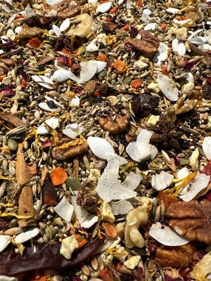 Biodiversity Natural Selection Blends: Medium Parrot (6lb bag) Biodiversity Natural Selection Blends: Medium Parrot (6lb bag)