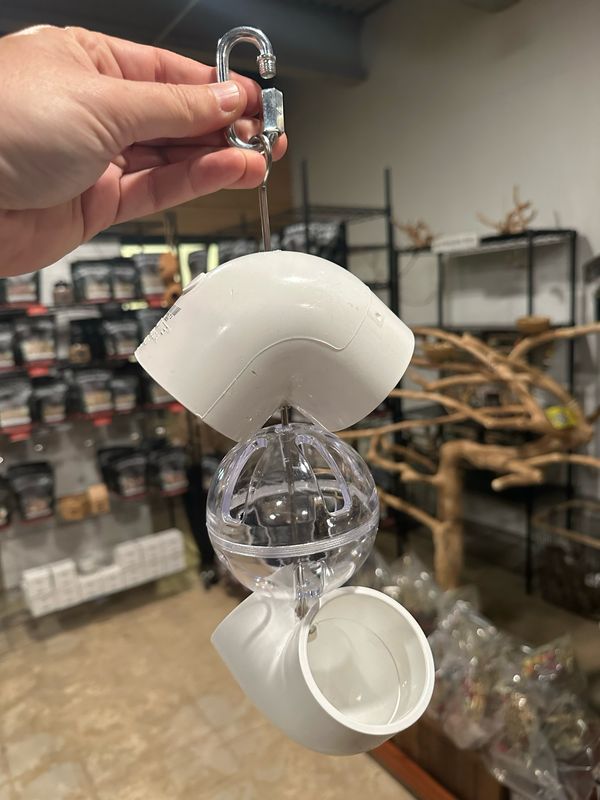 Two-Can Play PVC Forager Medium