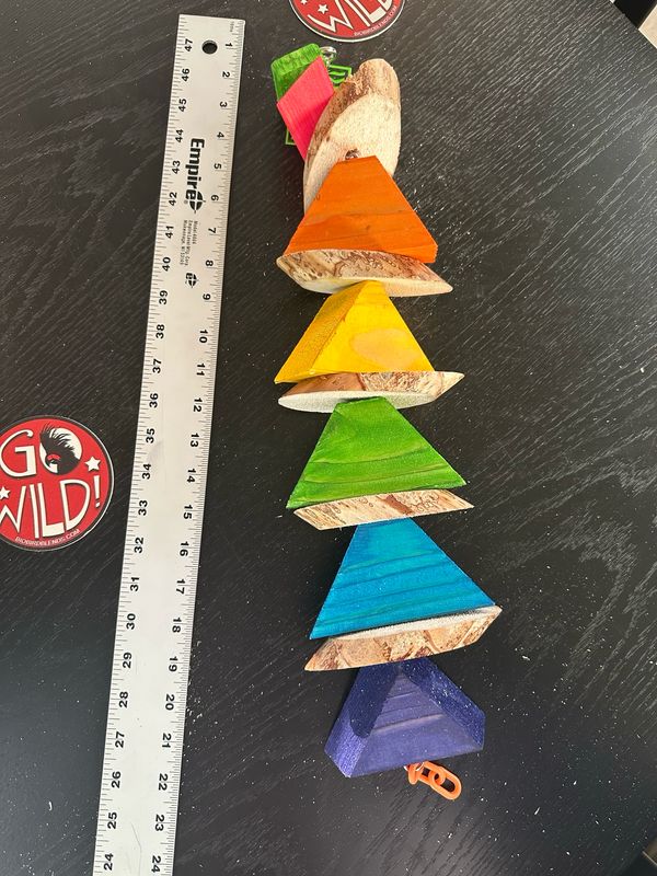 Large Colored Pine Yucca Triangle On Chain 361