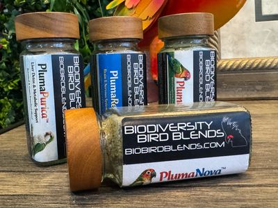 Biodiversity PlumaRevita Avian Whole Food Supplement Powder Shaker Biodiversity PlumaRevita Avian Whole Food Supplement Powder Shaker