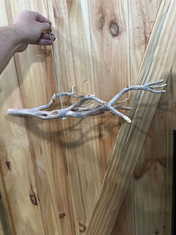 Swinging Sway Foraging Perch (Medium)