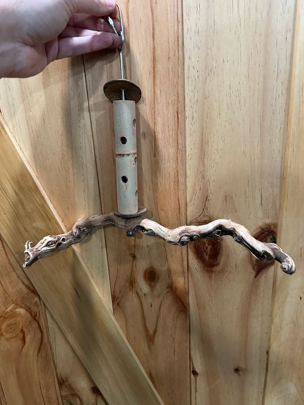 Swinging Sway Foraging Perch Plus (Small) Swinging Sway Foraging Perch Plus (Small)