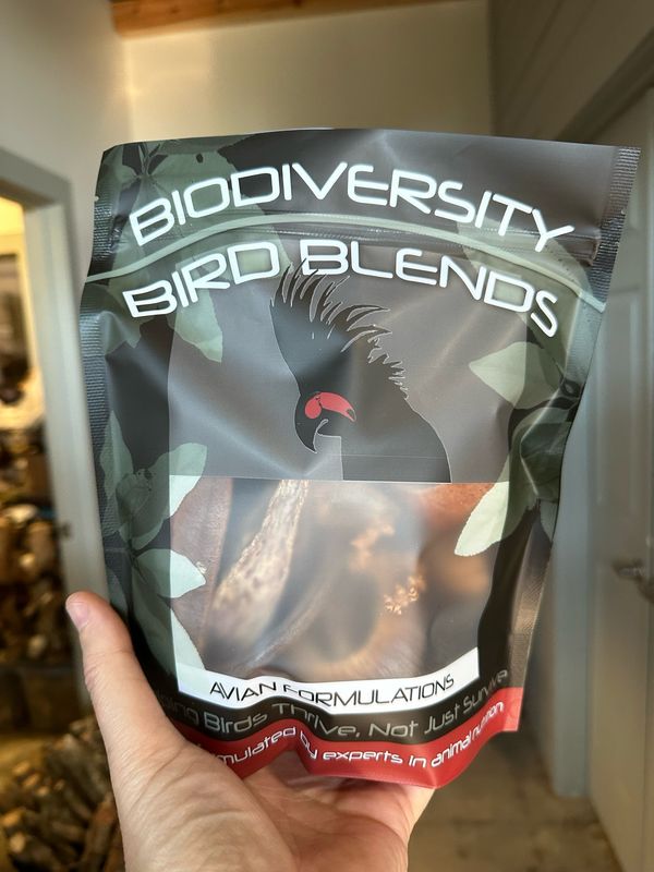 Beak Botanical Bonanza Foraging Pack